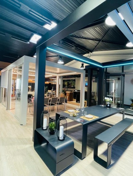 Un mois d’actions exceptionnelles - Jusqu’à 20% de réduction selon les projets et les familles de produits. Et la pose est offerte!