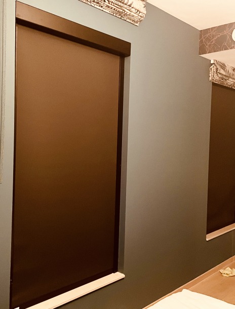 Comment les stores occultants peuvent améliorer votre sommeil