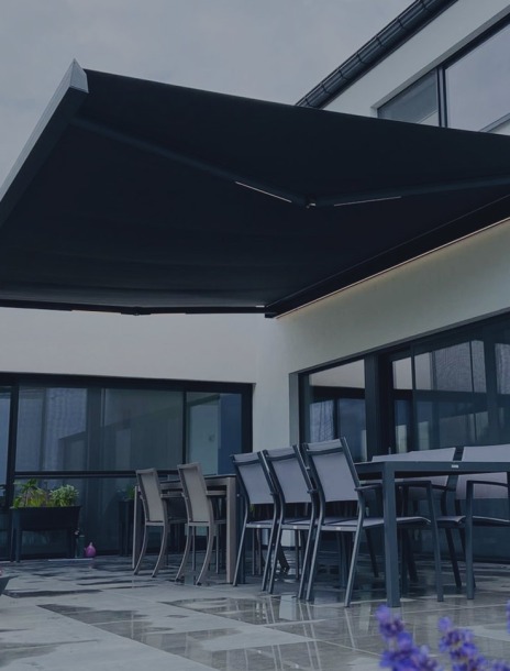 Pourquoi installer un store banne sur votre terrasse en Wallonie ?
